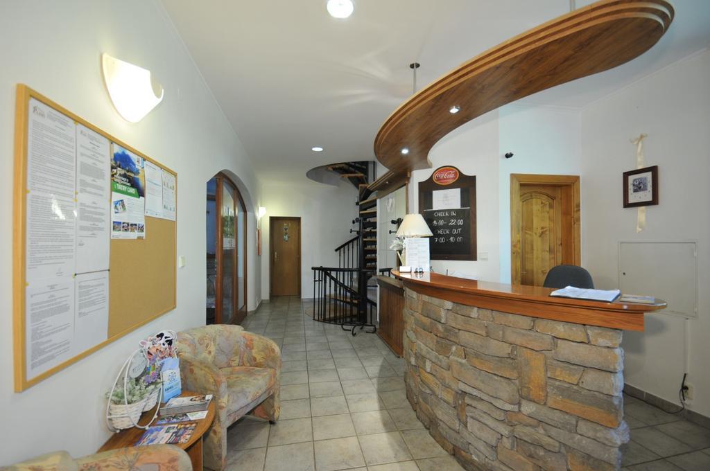 Penzion Pleso Strbske Pleso ภายนอก รูปภาพ